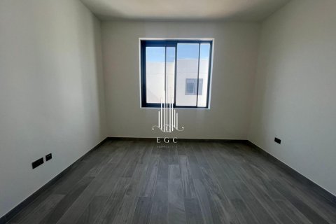 2 bedrooms Townhouse on the Yas Island, UAE No. 22013 4