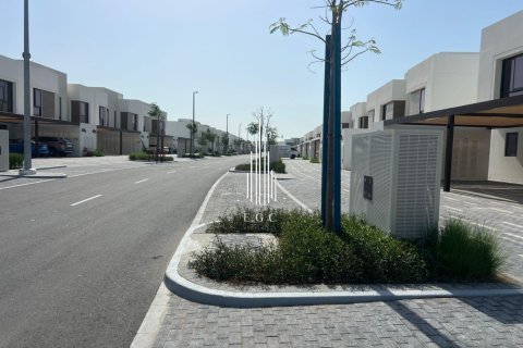 2 bedrooms Townhouse on the Yas Island, UAE No. 22013 24