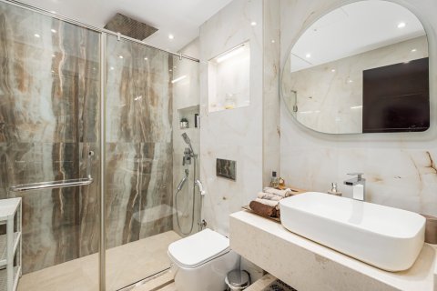 2 bedrooms Apartment in South Ridge 1, UAE No. 212940 8