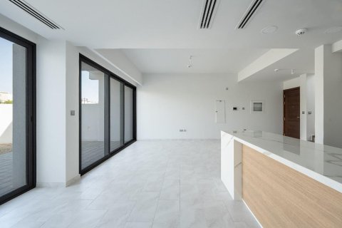 Townhouse de 3 chambres à Dubai Land, UAE No. 223497 3
