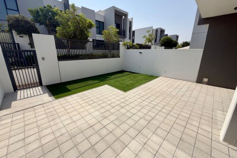 Townhouse de 3 chambres à Dubai Land, UAE No. 223497