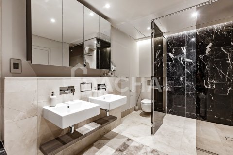 Apartment de 3 dormitorios en The Crescent, UAE No. 207828 14