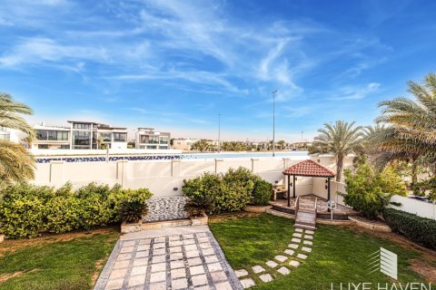 Villa de 3 dormitorios en Legacy, UAE No. 14453 19