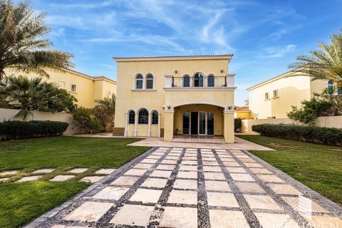 Villa de 3 dormitorios en Legacy, UAE No. 14453 20