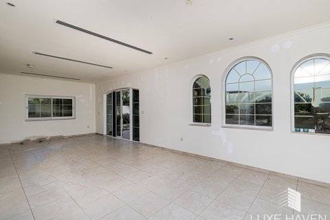 Villa de 3 dormitorios en Legacy, UAE No. 14453 11