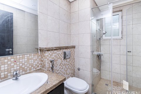 Villa de 3 dormitorios en Legacy, UAE No. 14453 7