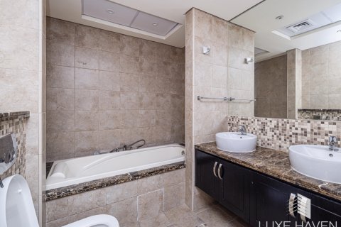 Villa de 3 dormitorios en Legacy, UAE No. 14453 16