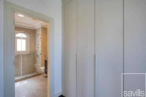 Villa de 4 dormitorios en Jumeirah Golf Estates, UAE No. 214009 14