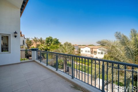 Villa de 4 dormitorios en Jumeirah Golf Estates, UAE No. 214009 21