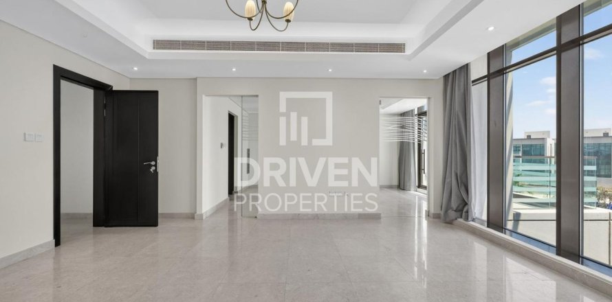 Villa de 6 dormitorios en Meydan, UAE No. 217970