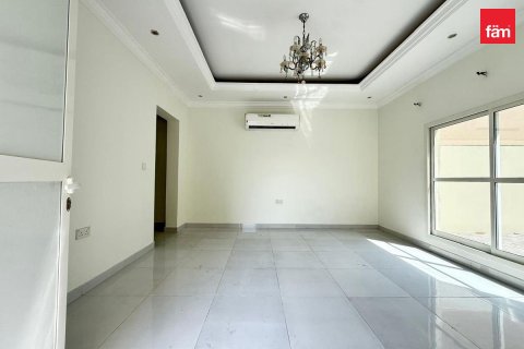 Villa de 5 chambres à Al Barsha, UAE No. 221934 8