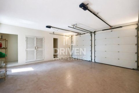 5 bedrooms Villa in Victory Heights, UAE No. 212760 31