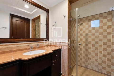 5 bedrooms Villa in Victory Heights, UAE No. 212760 22