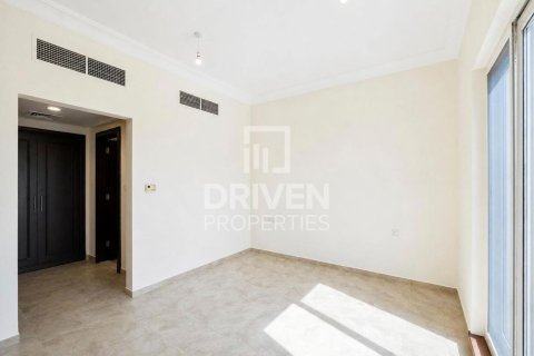 5 bedrooms Villa in Victory Heights, UAE No. 212760 9
