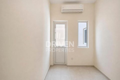 5 bedrooms Villa in Victory Heights, UAE No. 212760 7