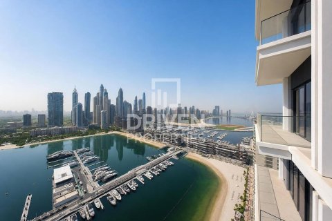 Penthouse de 4 dormitorios en EMAAR Beachfront, UAE No. 204627 28