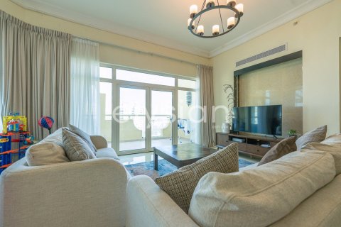 Appartement de 3 chambres à Shoreline Apartments, UAE No. 64938 14