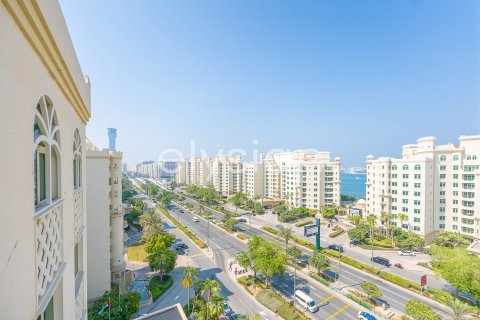 Appartement de 3 chambres à Shoreline Apartments, UAE No. 64938 4