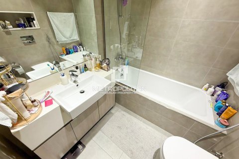 Apartment de 1 dormitorio en District One, UAE No. 130203 11