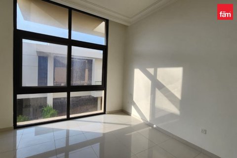 3 bedrooms Townhouse in Dubai, UAE No. 205102 7