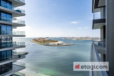 Appartement de 2 chambres à EMAAR Beachfront, UAE No. 72259 5