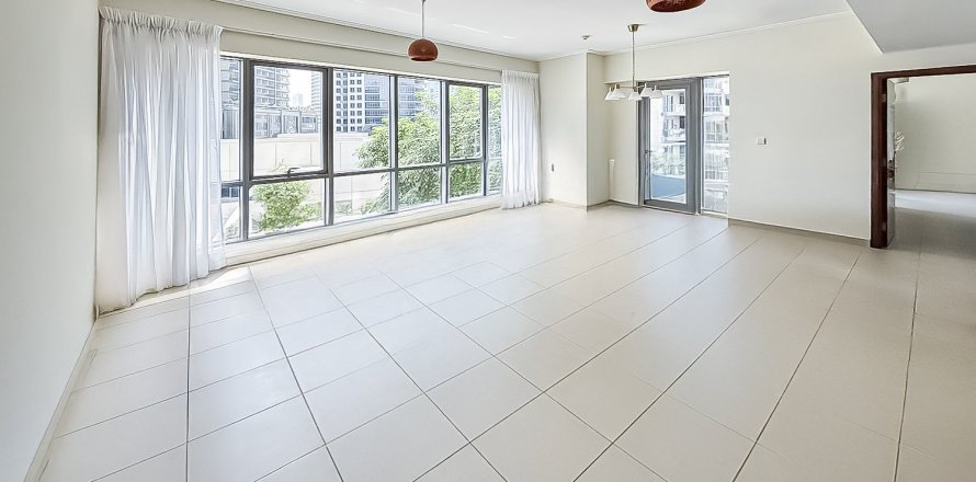 2 bedrooms Apartment in South Ridge 5, UAE No. 213088