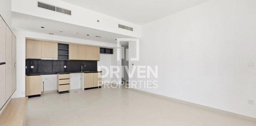 2 bedrooms Apartment in Burj Crown, UAE No. 212532