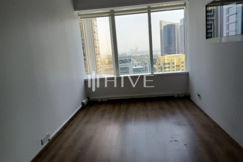 Office de 372.2m² en Sheikh Zayed Road, UAE No. 70792 14