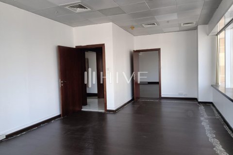 Office de 372.2m² en Sheikh Zayed Road, UAE No. 70792 18