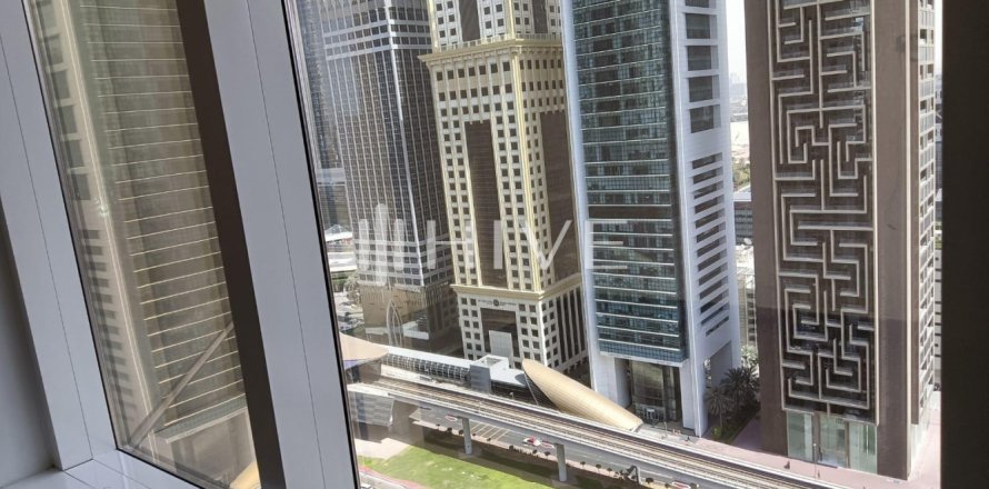 Office de 372.2m² en Sheikh Zayed Road, UAE No. 70792