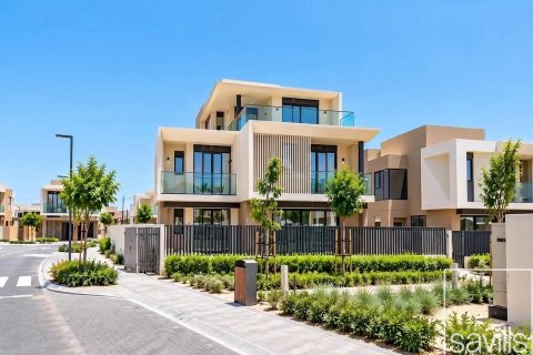 Villa de 5 dormitorios en Jebel Ali, UAE No. 220457
