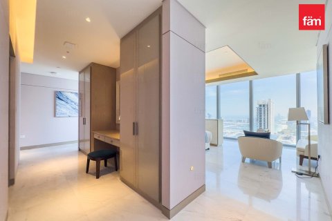 Appartement de 2 chambres à Dubai, UAE No. 224535 8