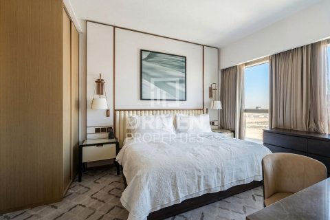 Квартира с 1 спальней в Address Harbour Point, ОАЭ №212901 10