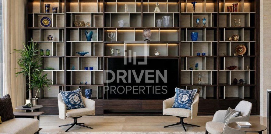 5 غرفة نوم  فيلا في Emerald Hills, الإمارات العربية المتحدة رقم 218066