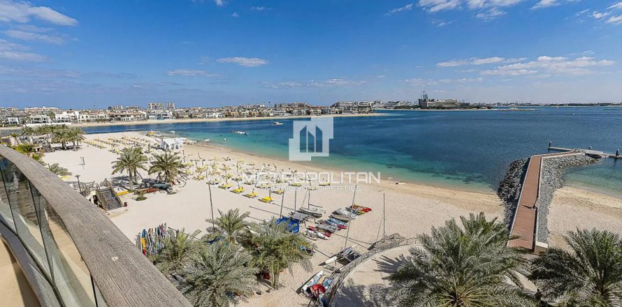 Apartment de 3 dormitorios en Tiara Residences, UAE No. 128543