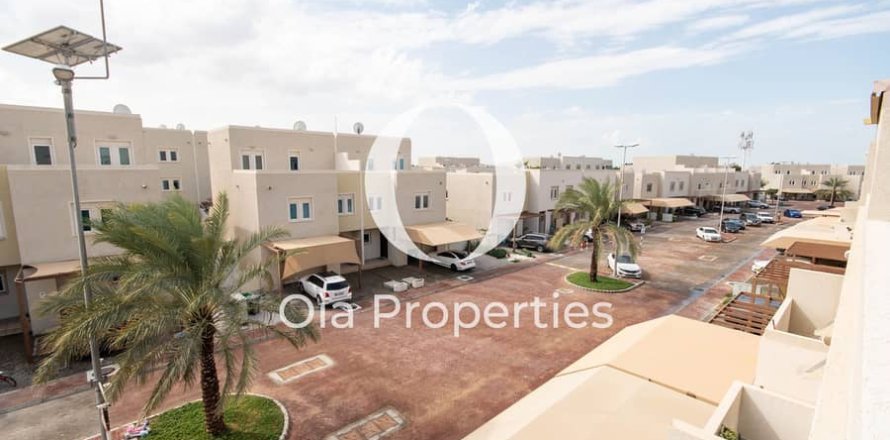 3 غرف نوم فيلا في Al Reef, الإمارات العربية المتحدة رقم 115092
