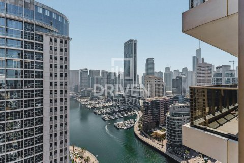 Appartement de 2 chambres à Sparkle Towers, UAE No. 218369 16
