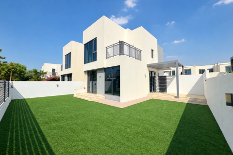 4 bedrooms Townhouse in Maple 3, UAE No. 213080