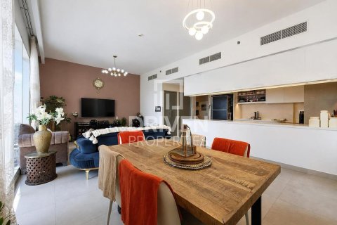 Apartment de 3 dormitorios en Creek Horizon, UAE No. 215207