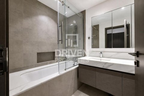 Apartment de 3 dormitorios en Creek Horizon, UAE No. 215207 18
