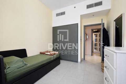 Apartment de 3 dormitorios en Creek Horizon, UAE No. 215207 15