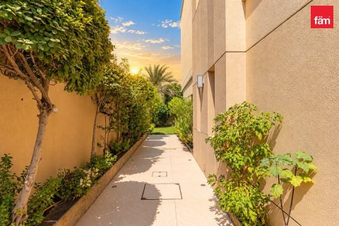Apartment de 4 dormitorios en Al Barsha, UAE No. 213273 18