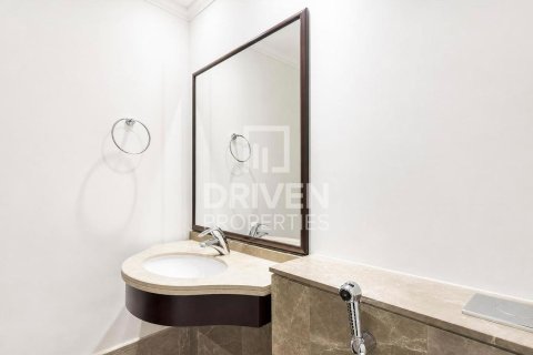 Appartement de 2 chambres à The Crescent, UAE No. 218124 11