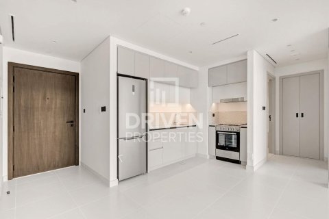 1 bedroom Apartment in EMAAR Beachfront, UAE No. 212753