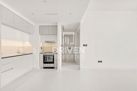 1 bedroom Apartment in EMAAR Beachfront, UAE No. 212753 5