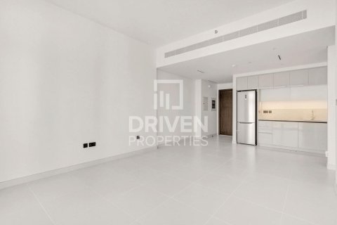 1 bedroom Apartment in EMAAR Beachfront, UAE No. 212753 7