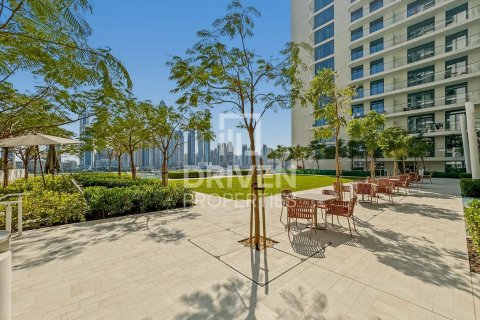1 bedroom Apartment in EMAAR Beachfront, UAE No. 212753 16