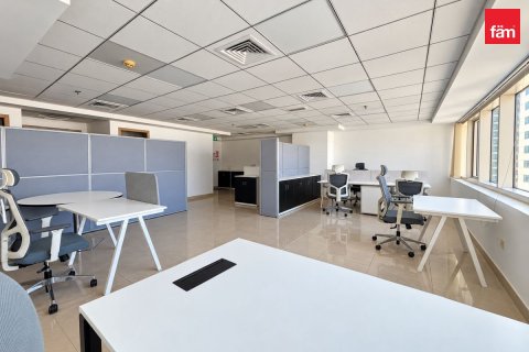 Office de 74.7m² à Dubai, UAE No. 219208 11