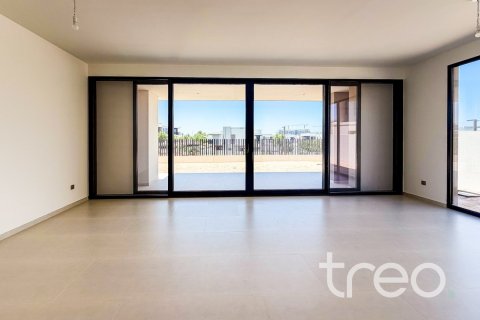 4 bedrooms Villa in Dubai, UAE No. 220779 5