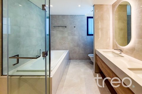 4 bedrooms Villa in Dubai, UAE No. 220779 15